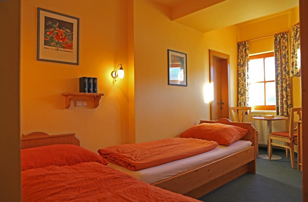 Haus Der Begegnung Hotel Gosau Kültér fotó